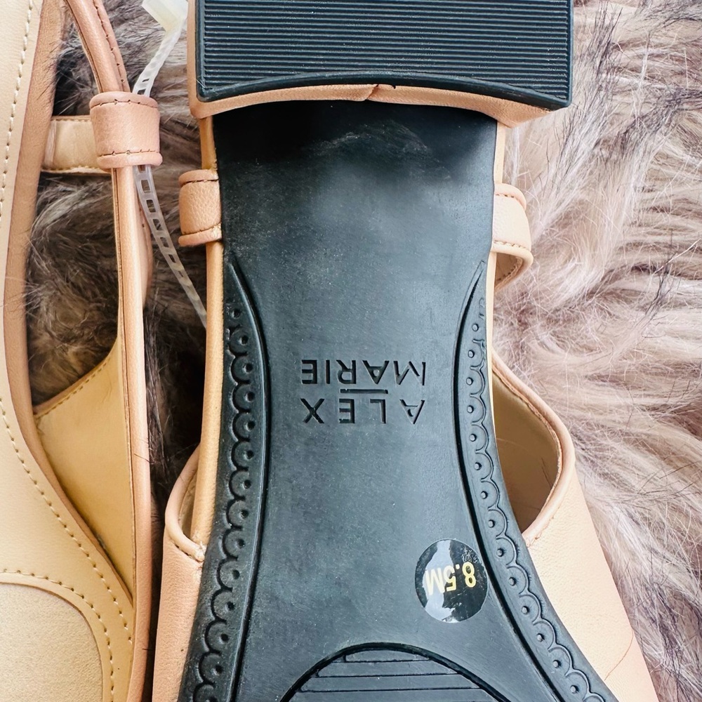 Alex Marie Henriette Black and Tan Slingback Flats size 8.5 - Picture 4 of 6